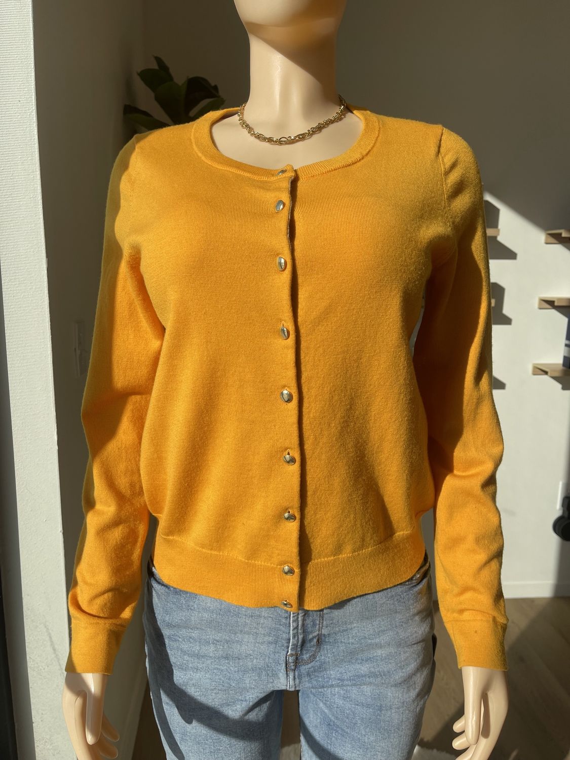 Long sleeve cardigan sweater