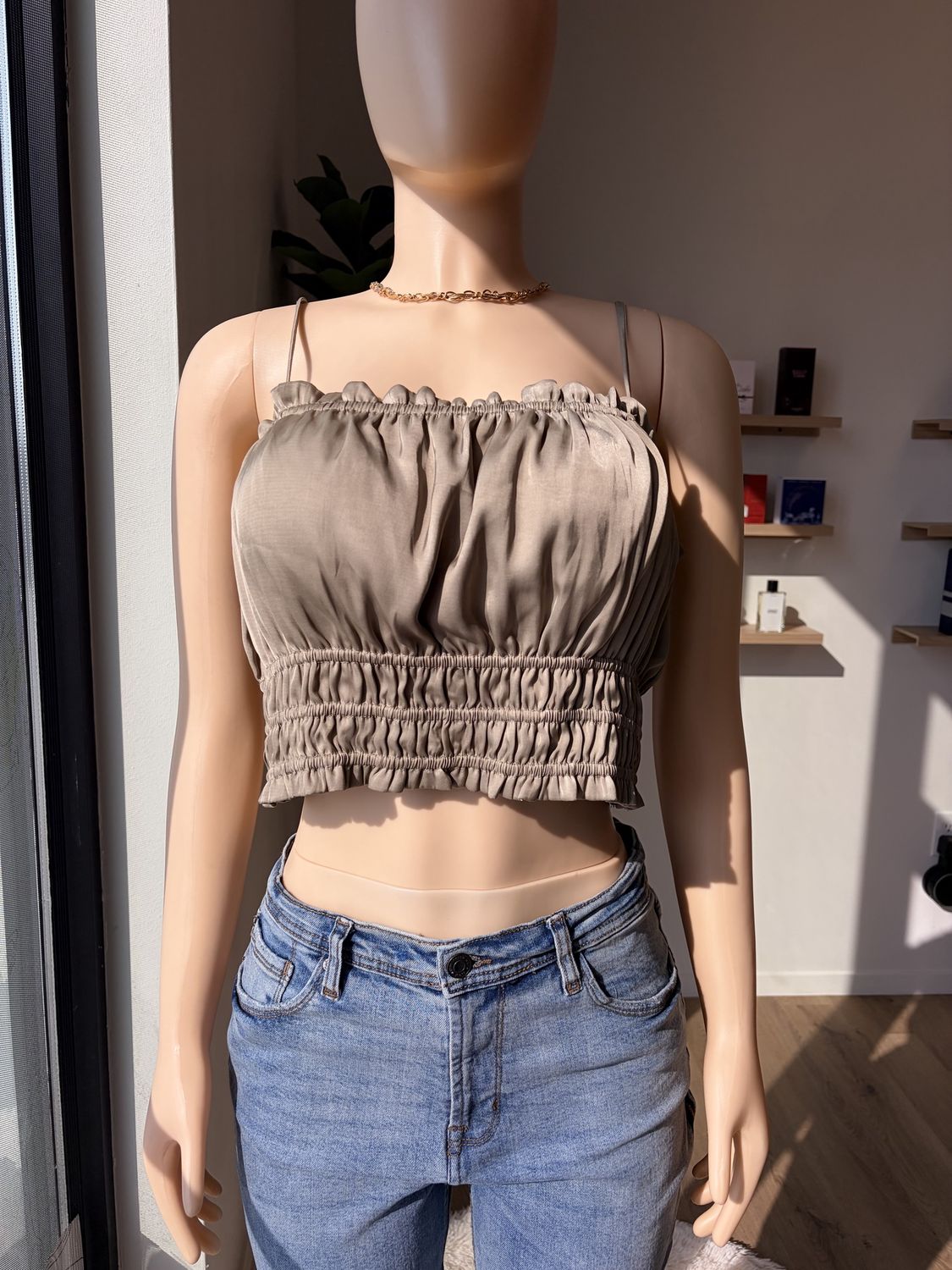 Slim sleeve satin olive crop top