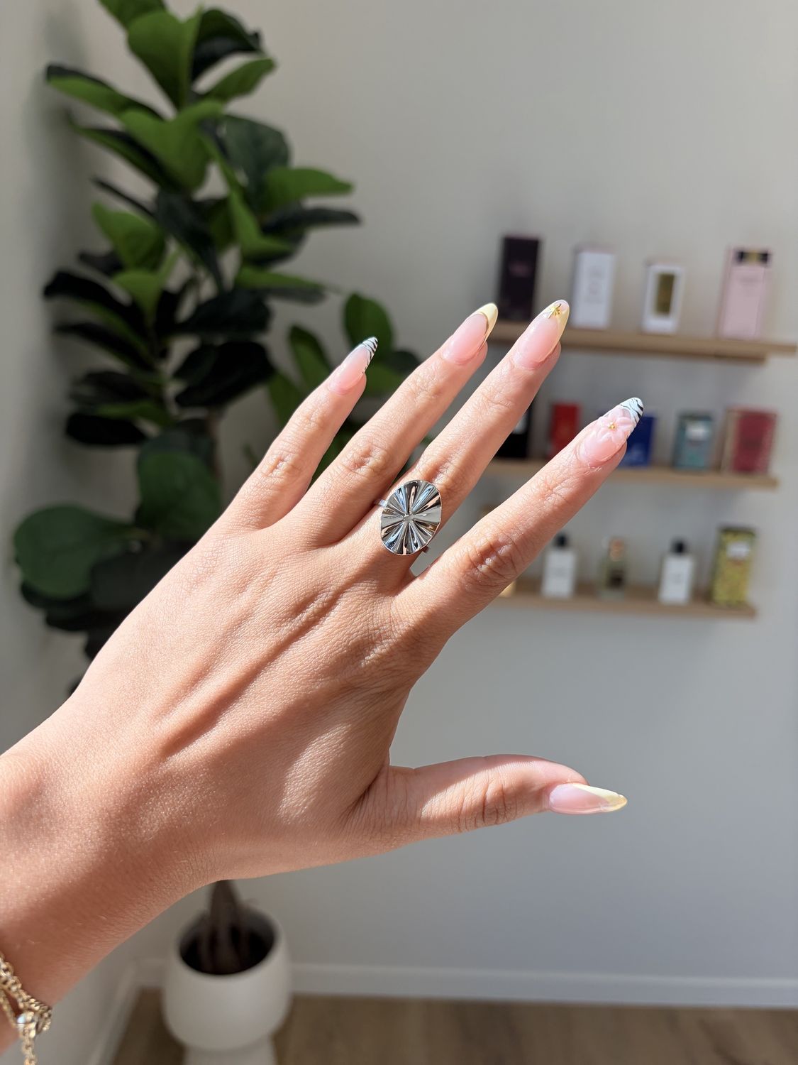 Aurora Spark Ring