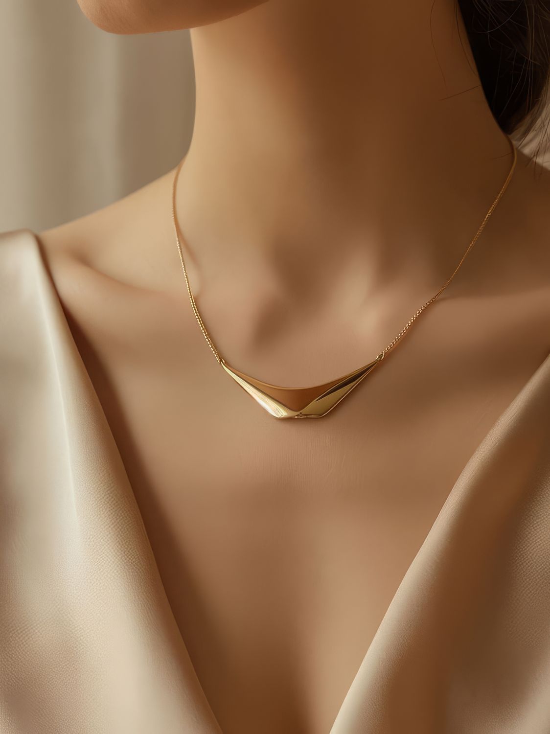 Collar Necklace