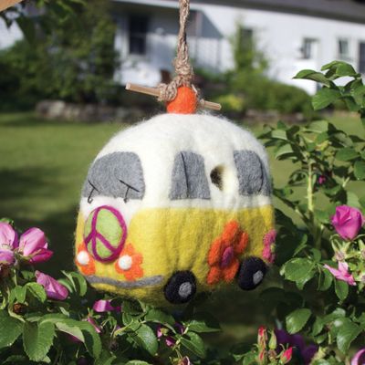 Magic Bus Birdhouse
