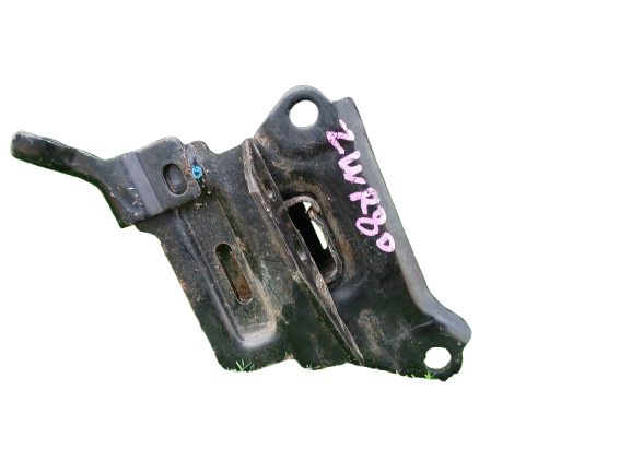 ​ZWR80 Engine Mount – Reliable Support for Hybrid Performance