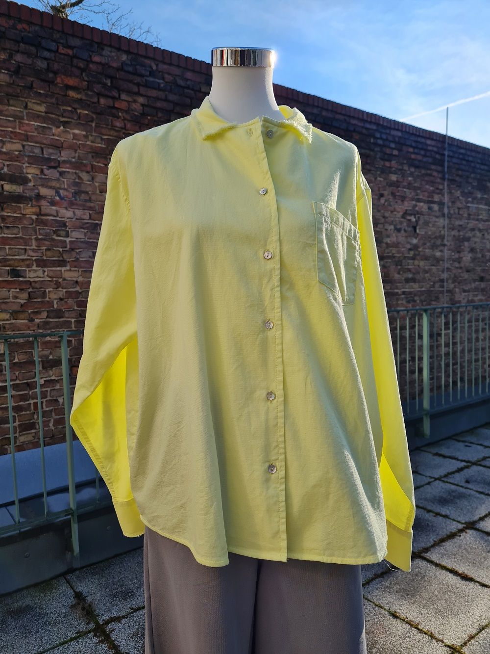Hemd Gelb