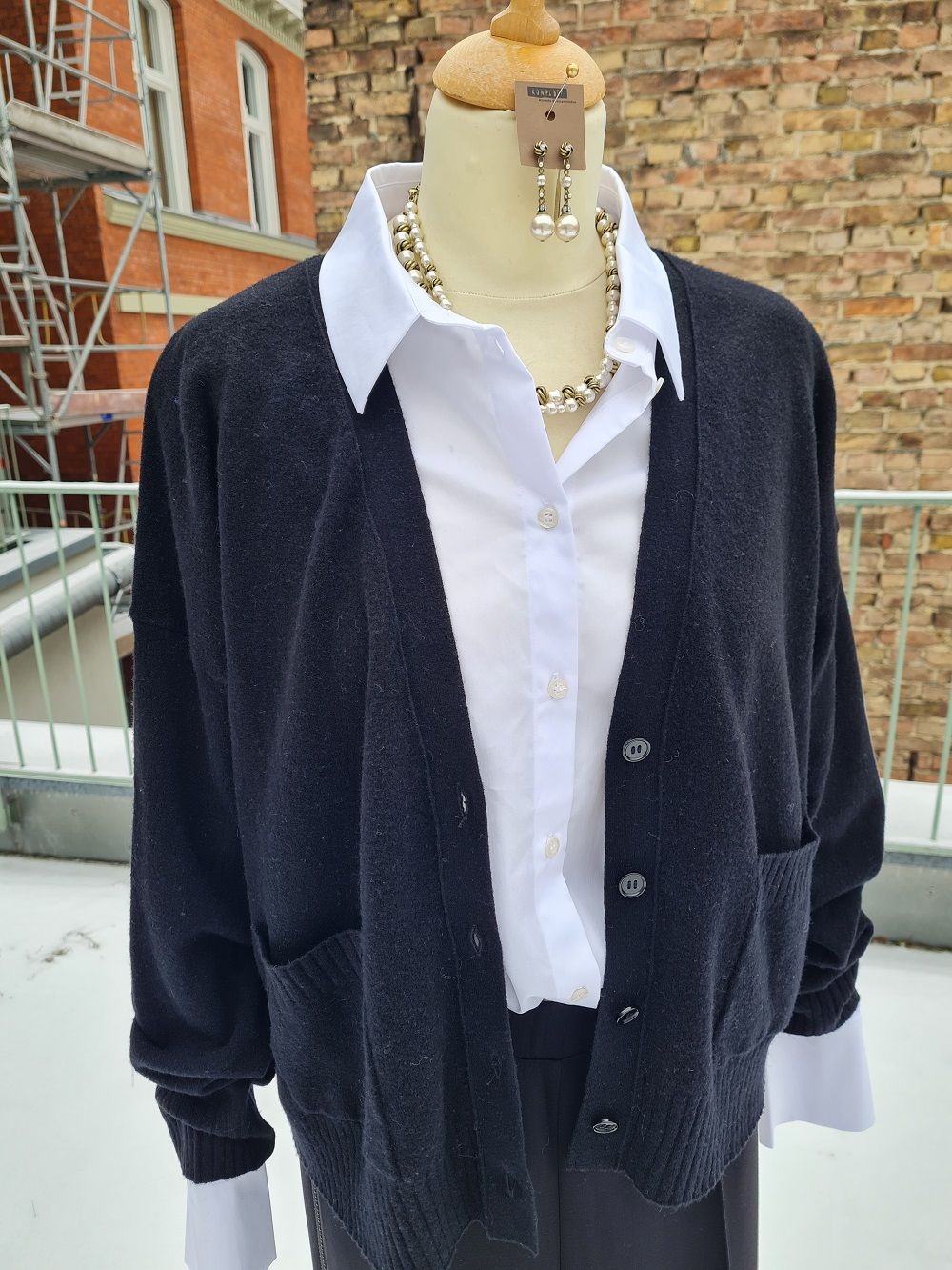 Woll-Strickjacke, schwarz