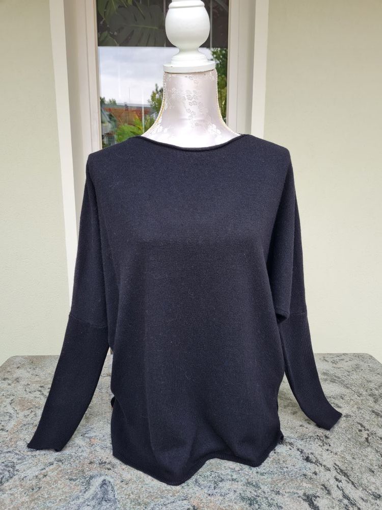 Pullover U-Boot-Ausschnitt, mit Cashmere, schwarz Pullover U-Boot-Ausschnitt, mit Cashmere, schwarz