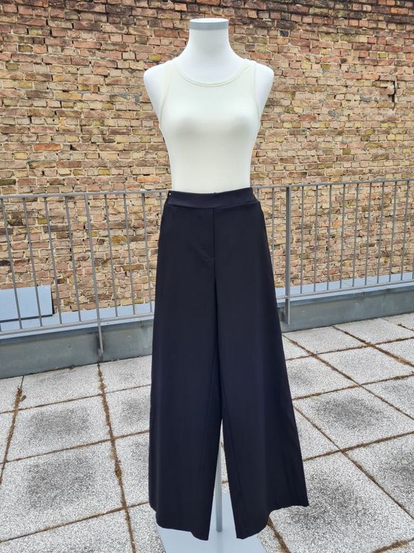 Hose Palazzo mit weiten Beinen, schwarz Hose Palazzo mit weiten Beinen, schwarz