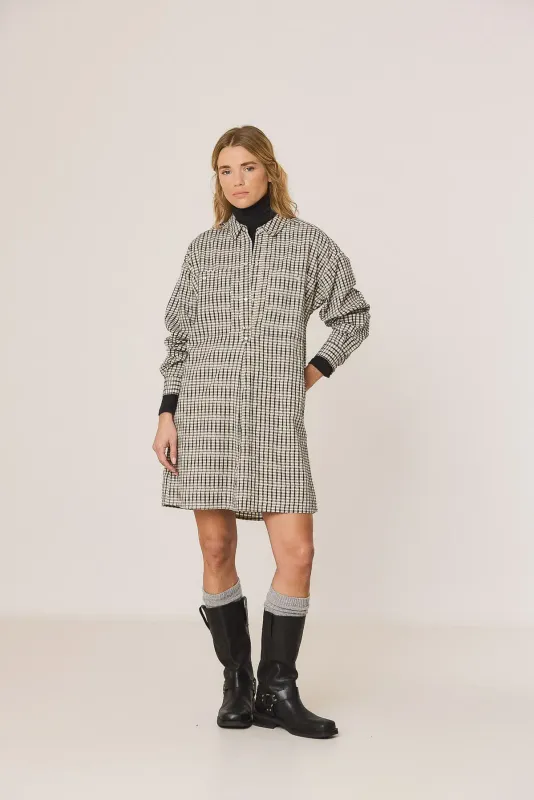 Kleid, Texas Style, Wollweiß-Schwarz kariert