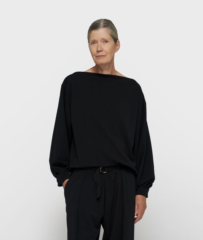 Bluse mit U-Boot-Ausschnitt, Crepe, Schwarz Bluse mit U-Boot-Ausschnitt, Crepe, Schwarz