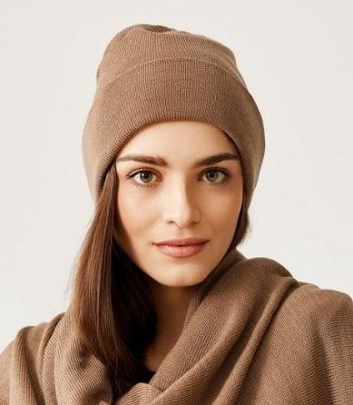 Mütze, gestrickt, 100% Merinowolle Mütze, gestrickt, 100% Merinowolle