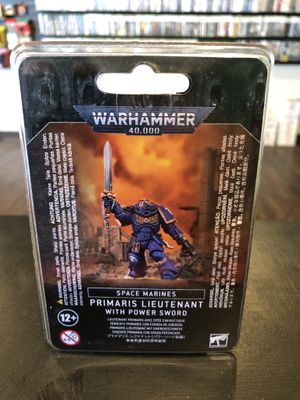 PRIMARIS LIEUTENANT WITH POWER SWORD