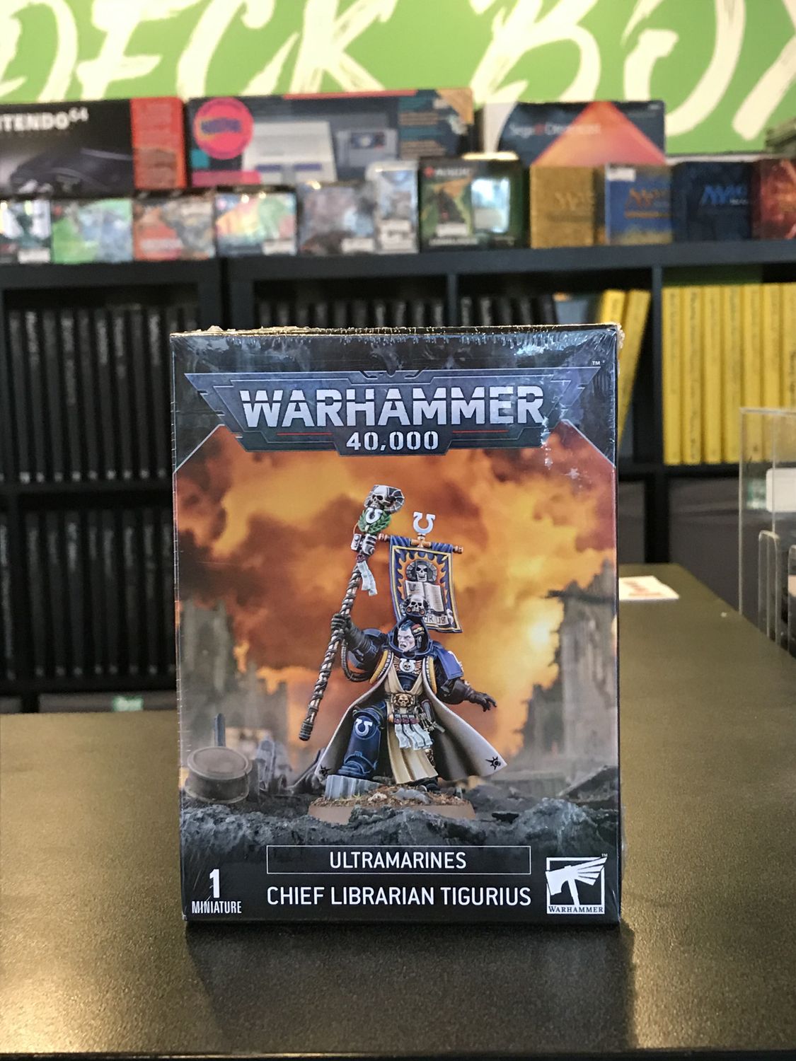 ULTRAMARINES CHIEF LIBRARIAN TIGURIUS