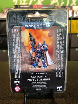 Primaris Captain in Phobos Armour