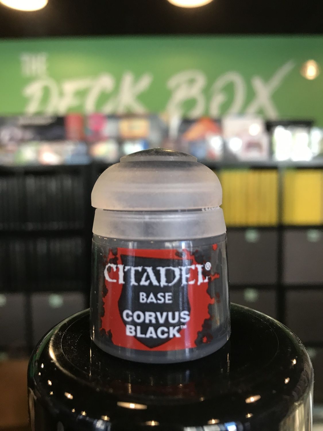 BASE: CORVUS BLACK