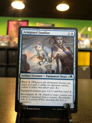 Armguard Familiar  (NEO)