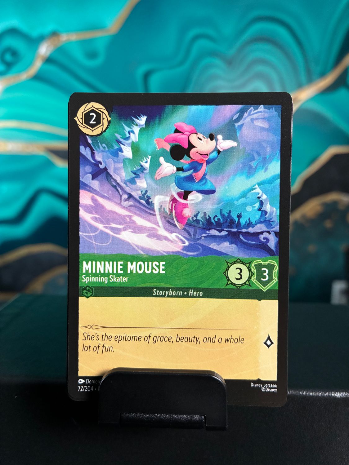 Minnie Mouse - Spinning Skater  72  (WNS)