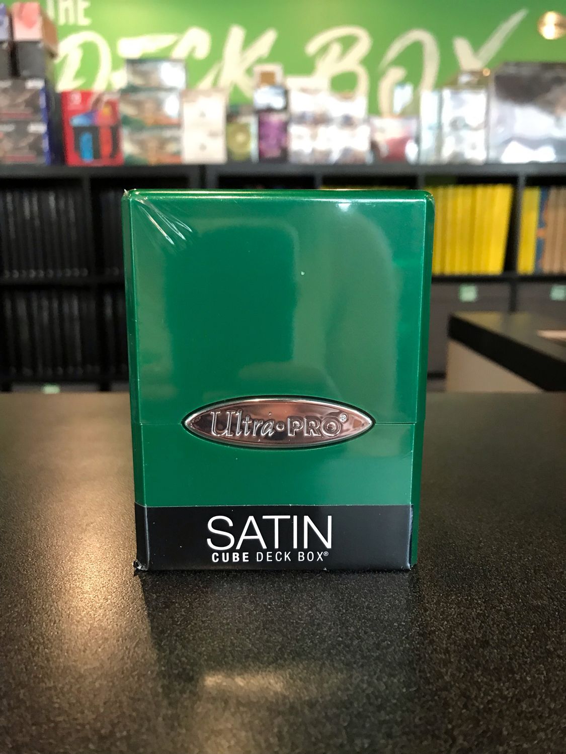 UP D-BOX SATIN CUBE HI-GLOSS EMERALD