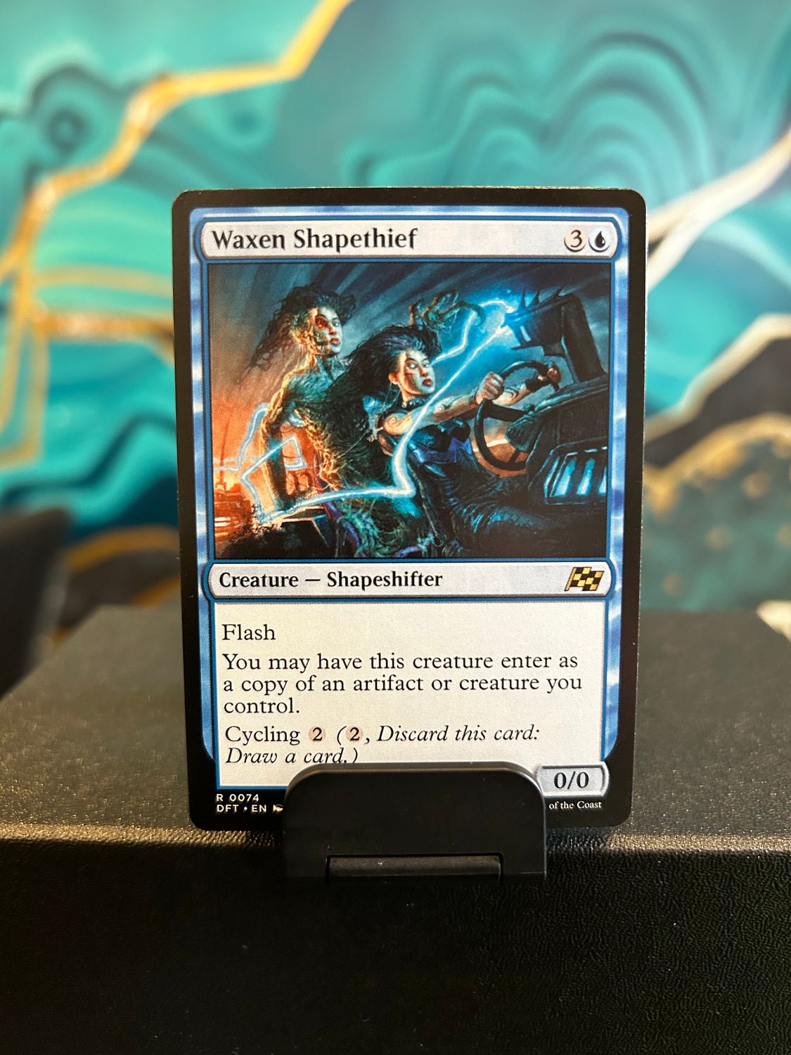 Waxen Shapethief  (DFT)