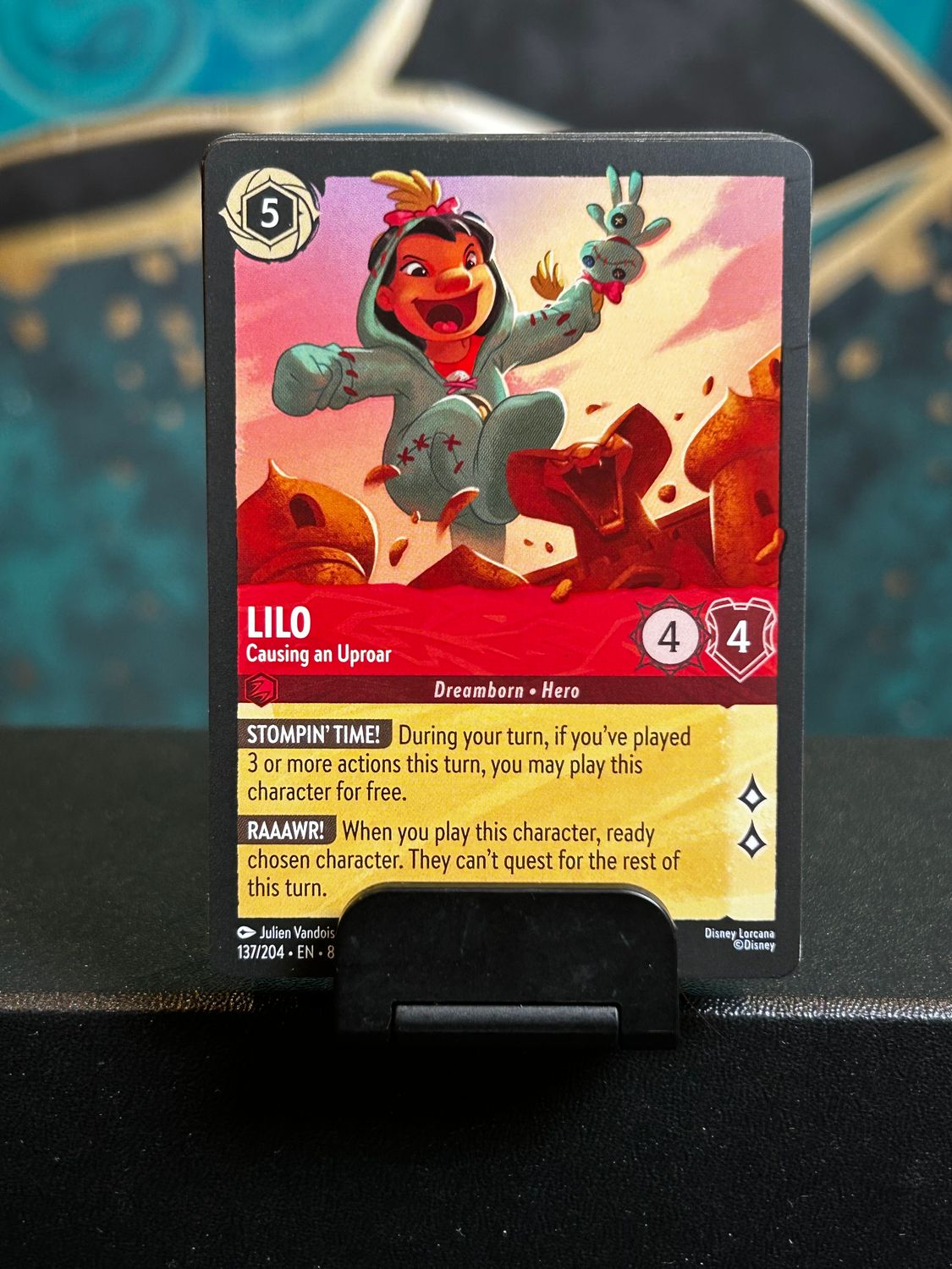Lilo - Causing an Uproar  137/204 (ROJ)