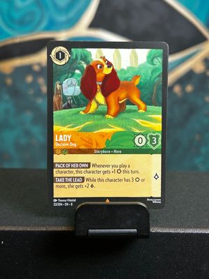 Lady - Decisive Dog  33/204 (ROJ)