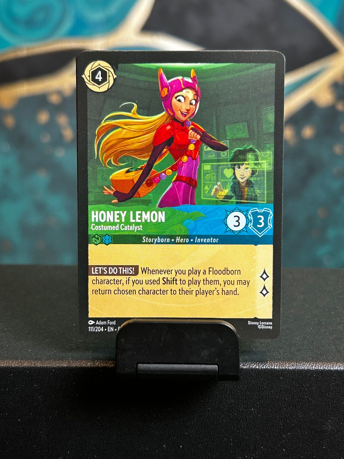 Honey Lemon - Costumed Catalyst  111/204 (ROJ)