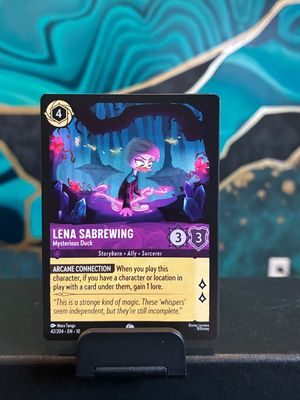Lena Sabrewing - Mysterious Duck  42/204 (WIW)
