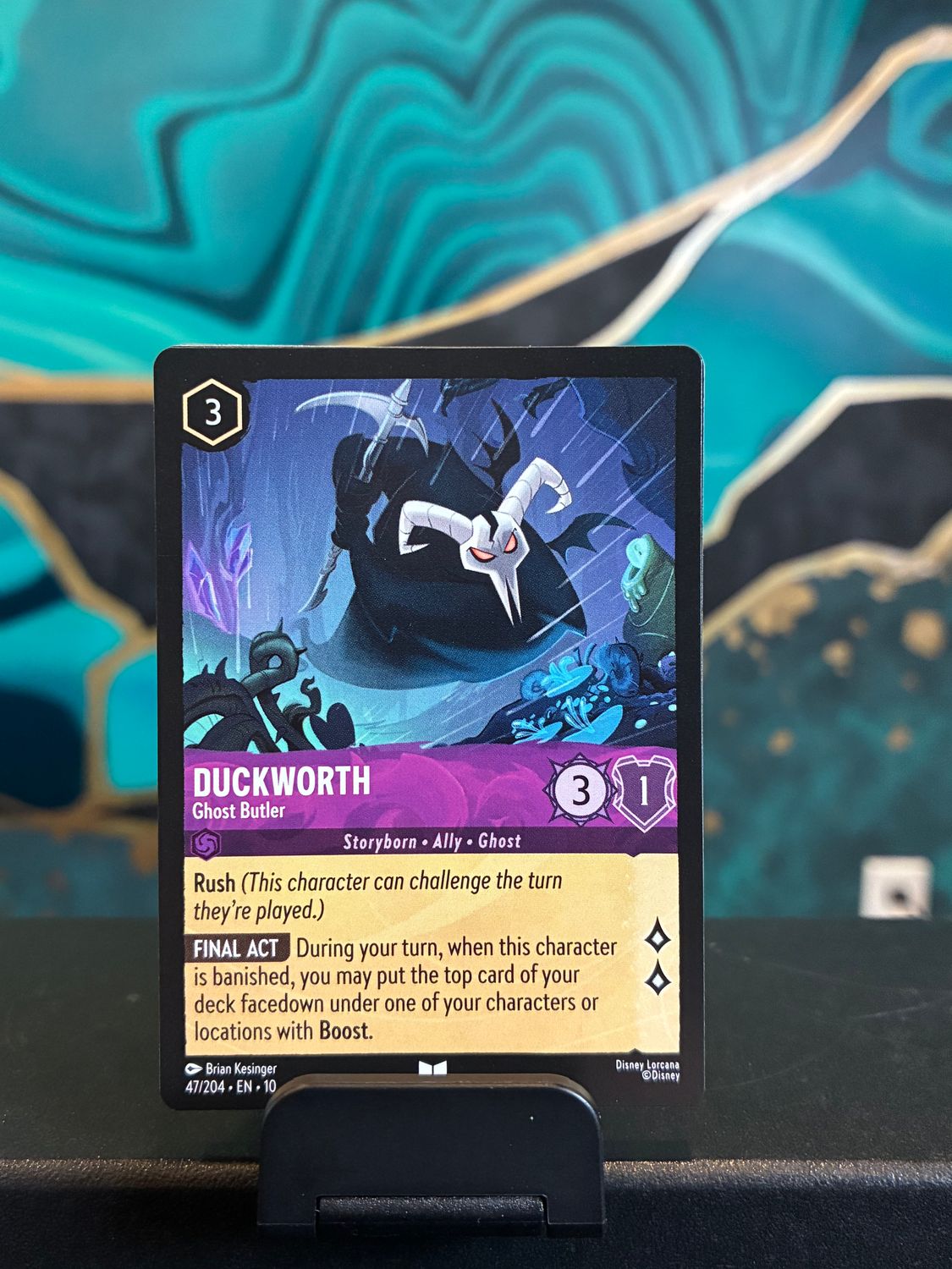 Duckworth - Ghost Butler  47/204 (WIW)