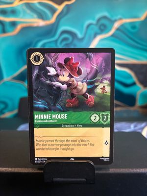 Minnie Mouse - Curious Adventurer  87/207 (AOV)