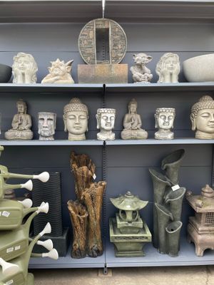 Statuary & Fountains