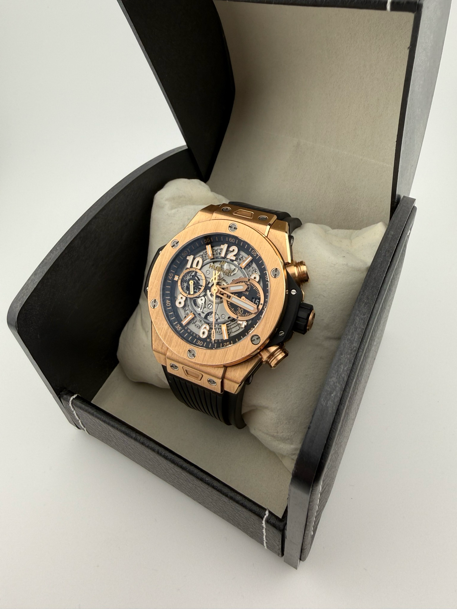 Hublot Big Bang Union 18k King Gold (ref: 421.0x.1180.rx)