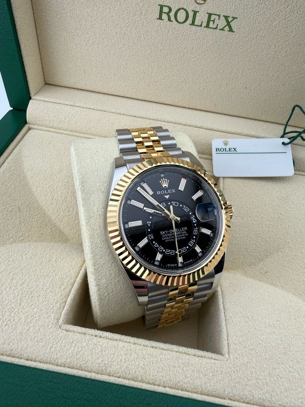 Rolex Sky-Dweller 42mm Two Tone (ref: 336933)
