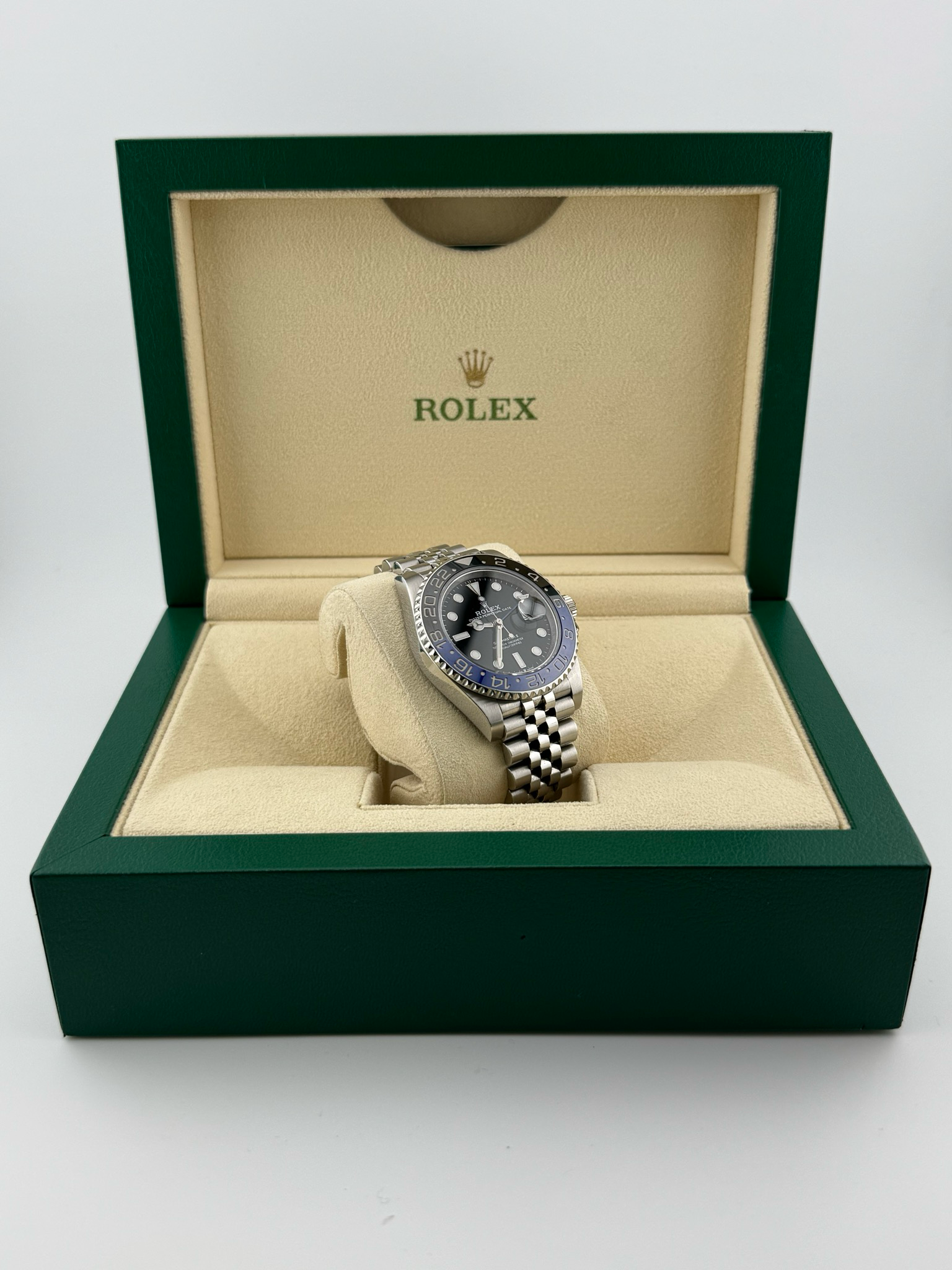 Rolex GMT II Batgirl 40mm Full Set (ref: 126710BLNR)