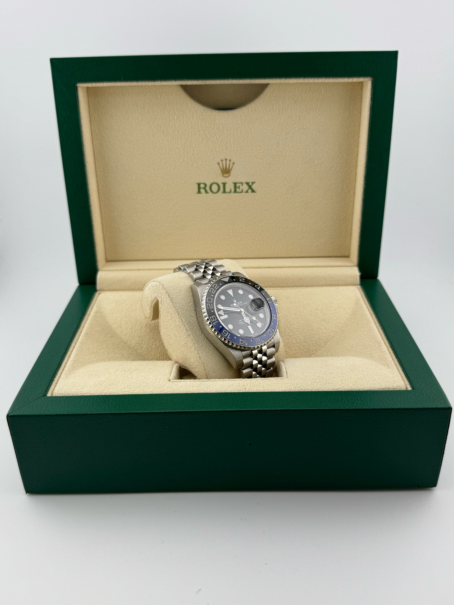 Rolex GMT II Batgirl 40mm Naked (ref: 126710BLNR)