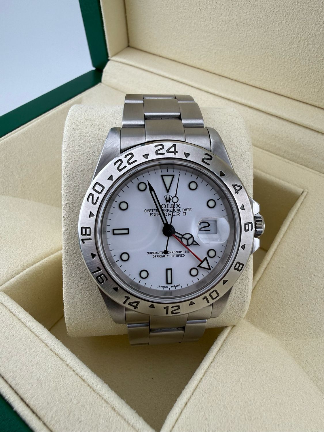 2000 Rolex Explorer II 40mm Stainless Steel (ref:16570) 2000 Rolex Explorer II 40mm Stainless Steel (ref:16570)