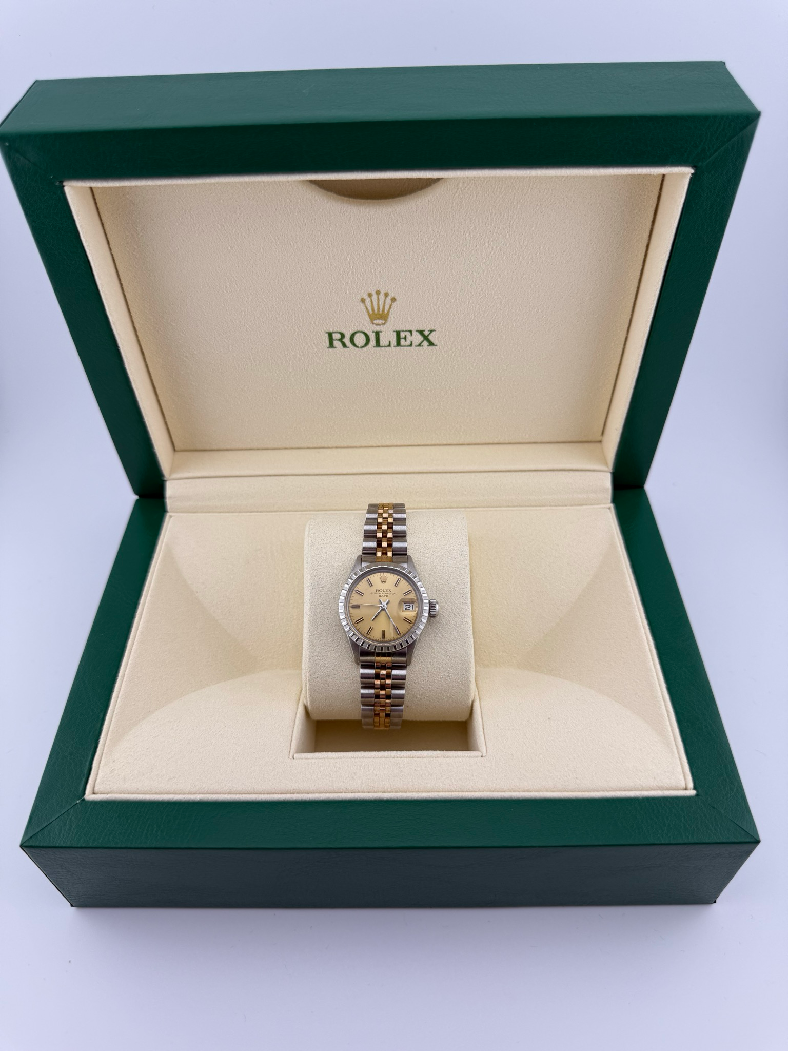 Rolex Datejust 26mm Two Tone (ref: 6516)