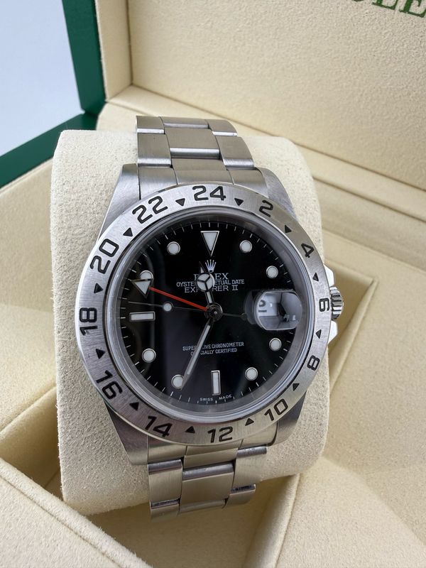 2005 Rolex Explorer II 40mm Stainless Steel (ref:16570)