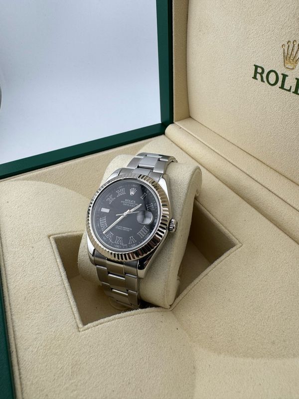Rolex Datejust 41mm Stainless Steel (ref: 116333)