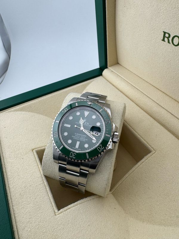 Rolex Submariner 40mm Steel HULK (ref:116610LV)