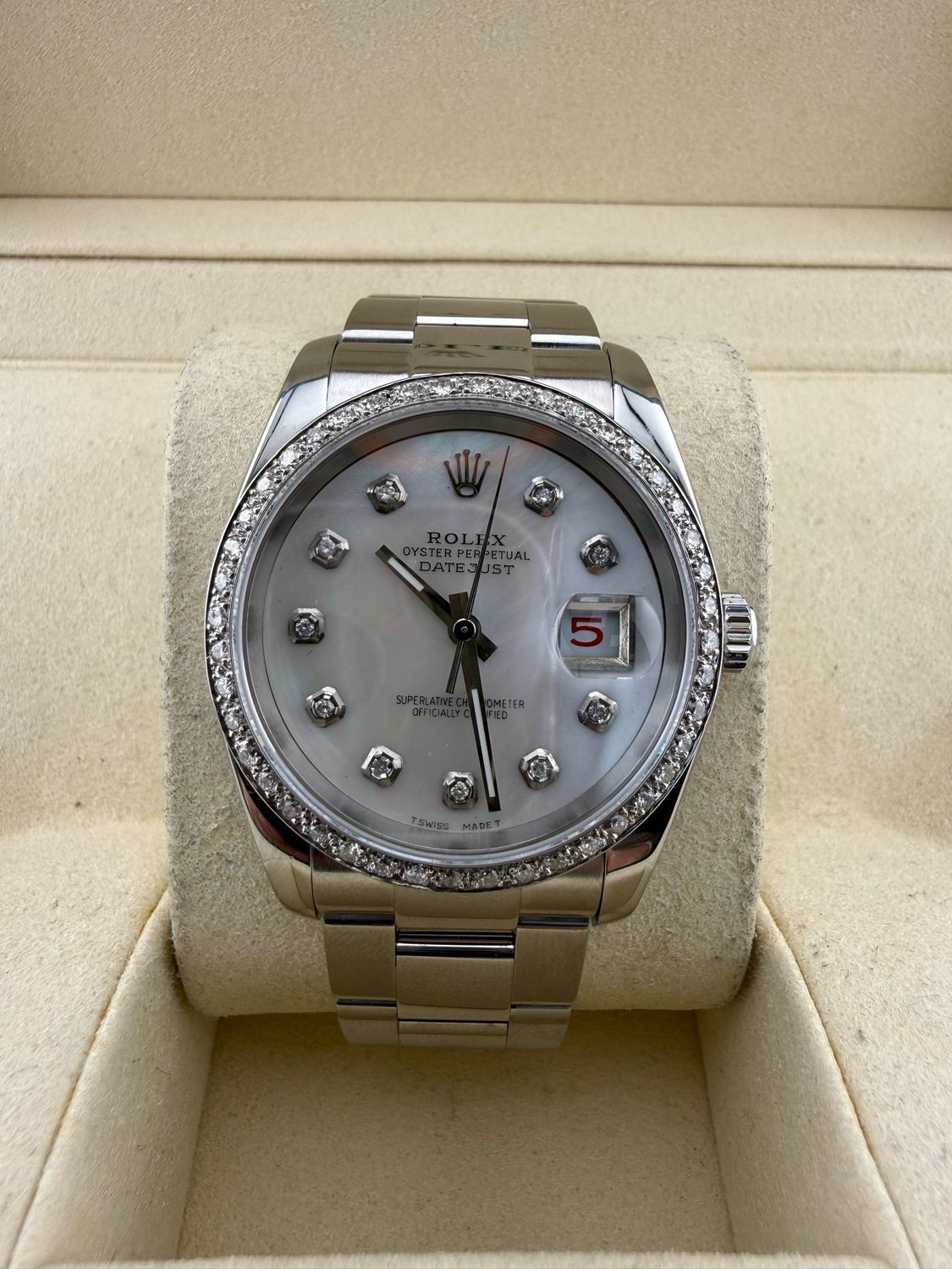 2005 Rolex Datejust 36mm MOP Stainless Steel (ref: 116233)