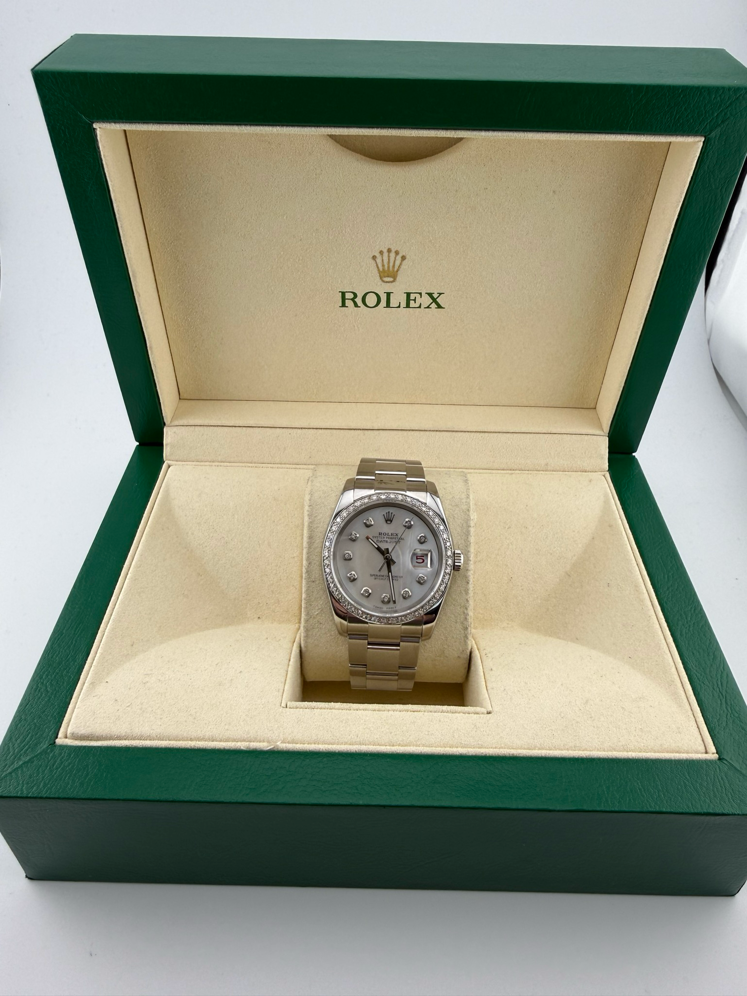 2005 Rolex Datejust 36mm MOP Stainless Steel (ref: 116233)