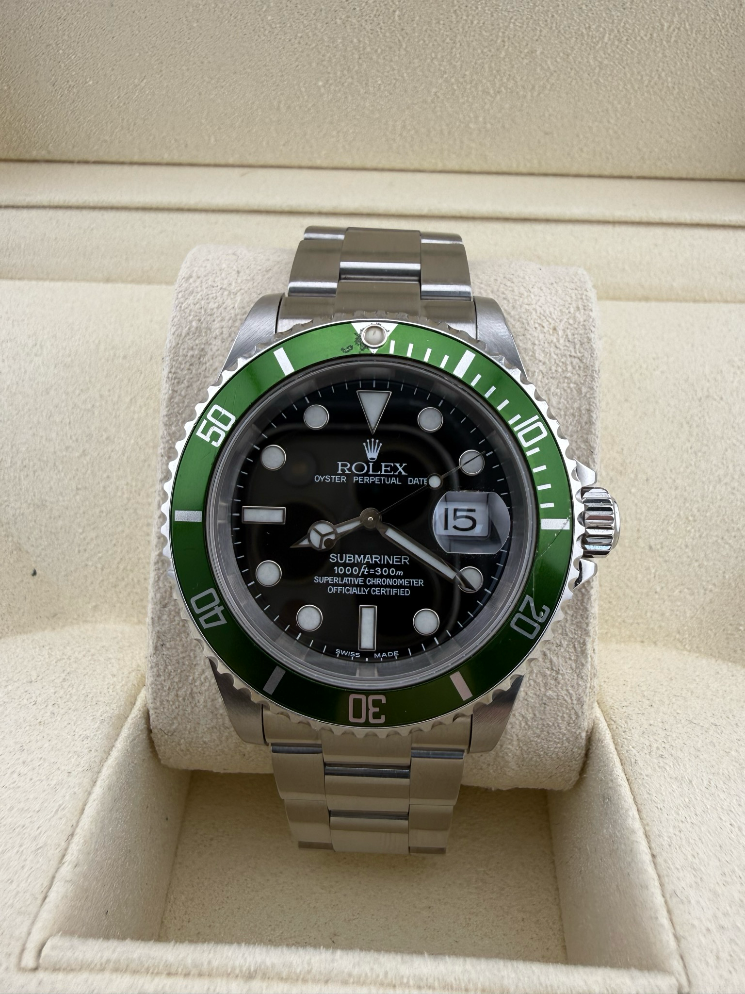 2005 Rolex Submariner Kermit 40mm Stainless Steel (ref: 16610lv)