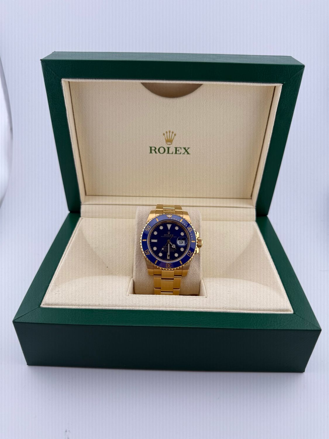 Rolex Submariner 40mm 18K Yellow Gold (ref: 116618lb) Rolex Submariner 40mm 18K Yellow Gold (ref: 116618lb)