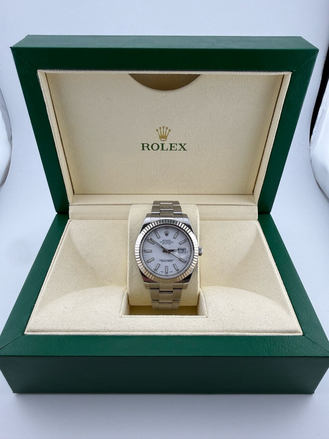 2012 Rolex Datejust II 41mm Stainless Steel (ref: 116334) 2012 Rolex Datejust II 41mm Stainless Steel (ref: 116334)