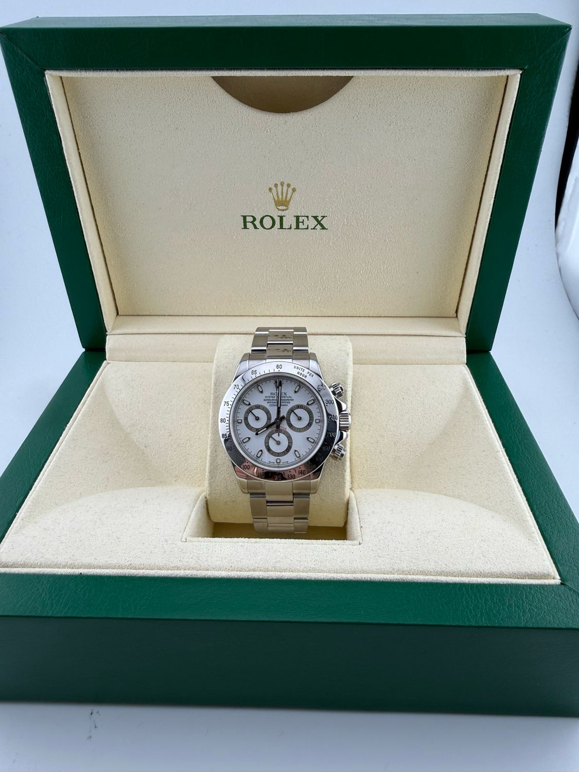 2002 Rolex Daytona 40mm Stainless Steel (ref: 116520) 2002 Rolex Daytona 40mm Stainless Steel (ref: 116520)