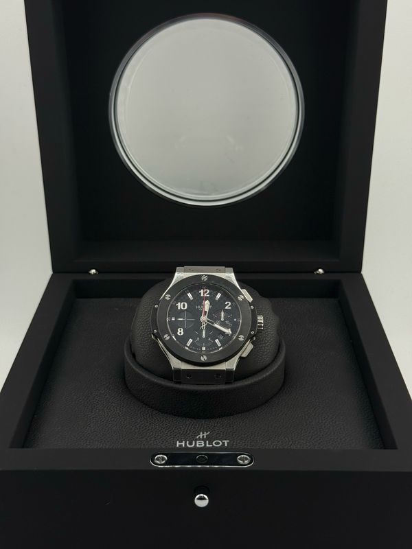 2012 Hublot Big Bang 41mm Stainless Steel (ref: ) 2012 Hublot Big Bang 41mm Stainless Steel (ref: )