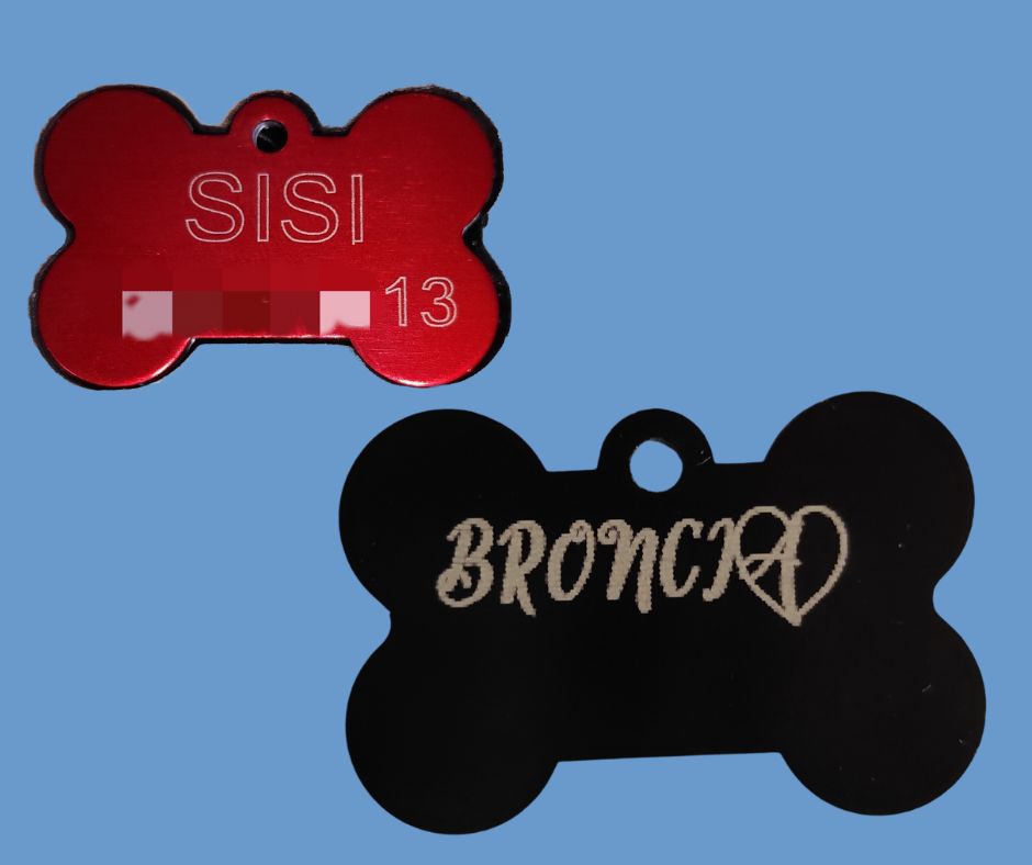 Metalowa Adresówka dla zwierząt domowych – grawerowana kostka 38 mm x 25 mm