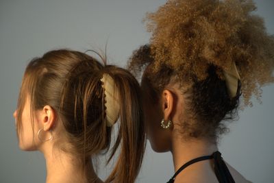 Hier findest du Haarspangen / Haarclips aus hochwertigem Acetat in vielen wunderschönen Designs. Elegant Braun Gold Beige