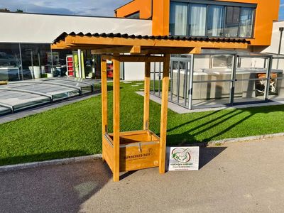 Original HORSEFEED BOX HYPER DEEP LONG ROOF Original HORSEFEED BOX HYPER DEEP LONG ROOF