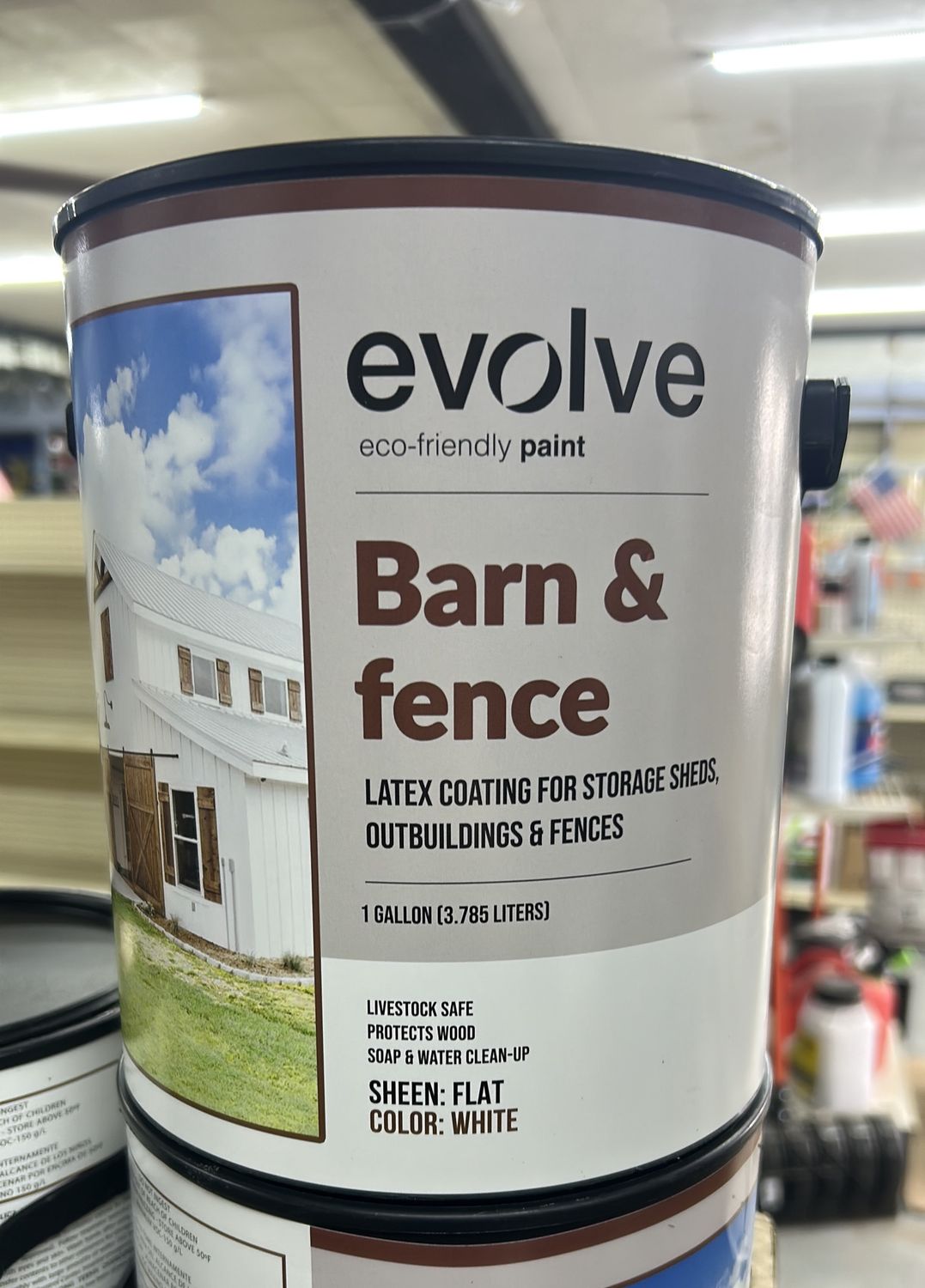 EXTERIOR BARN&amp;FENCE WHITE