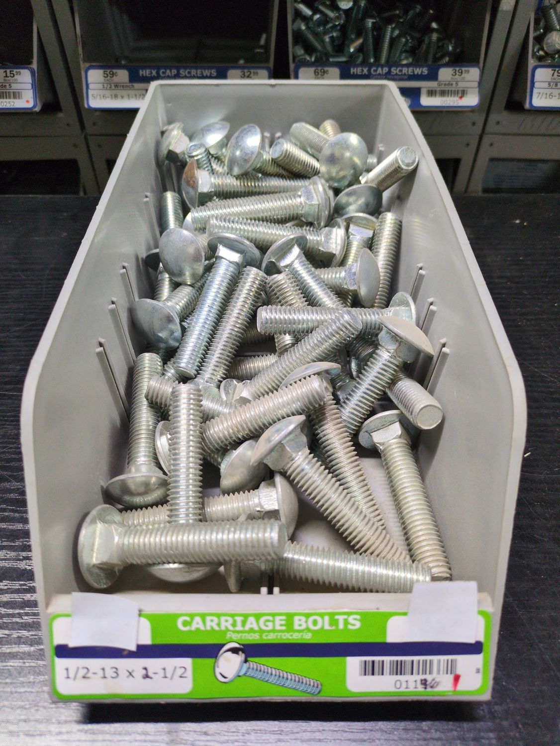 1/2 13 x 2 1/2 Carriage Bolt