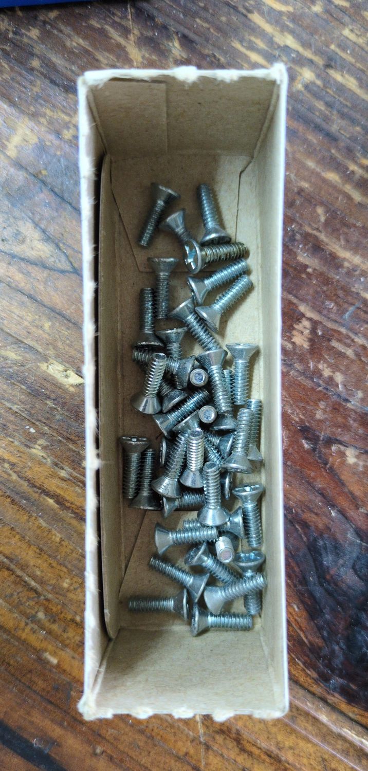 6-32 x 1/2 Machine Screw Flat Head